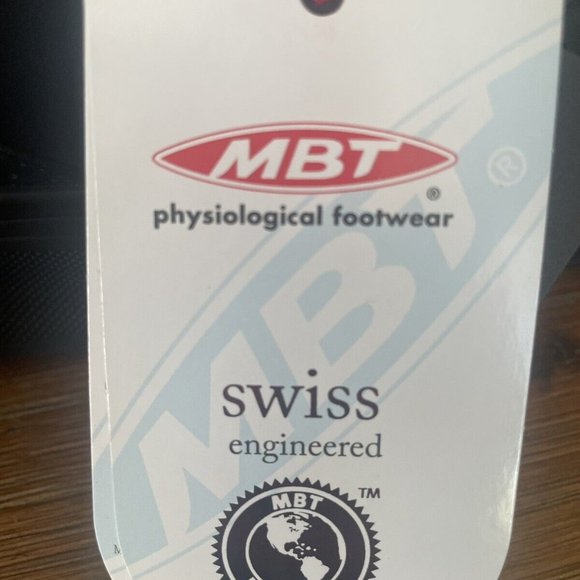 MBT Men's ISIMO 5 WING-TIP BROGUE (Level 3, Premium Black Nappa Leather, Vibram) - Picture 8 of 9